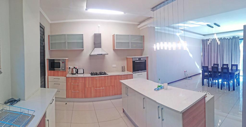 Lifestyle Apartments Gaborone Extérieur photo