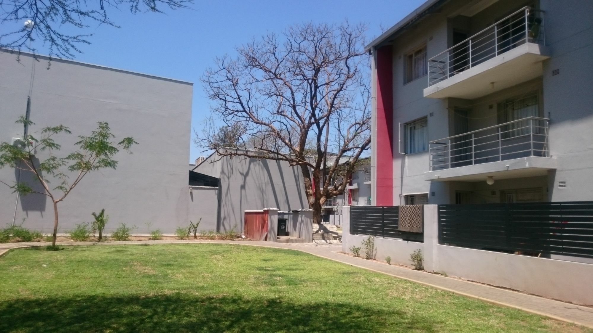 Lifestyle Apartments Gaborone Extérieur photo